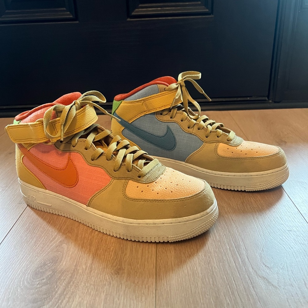 Men's Nike Air Force 1 Mid 07 LV8